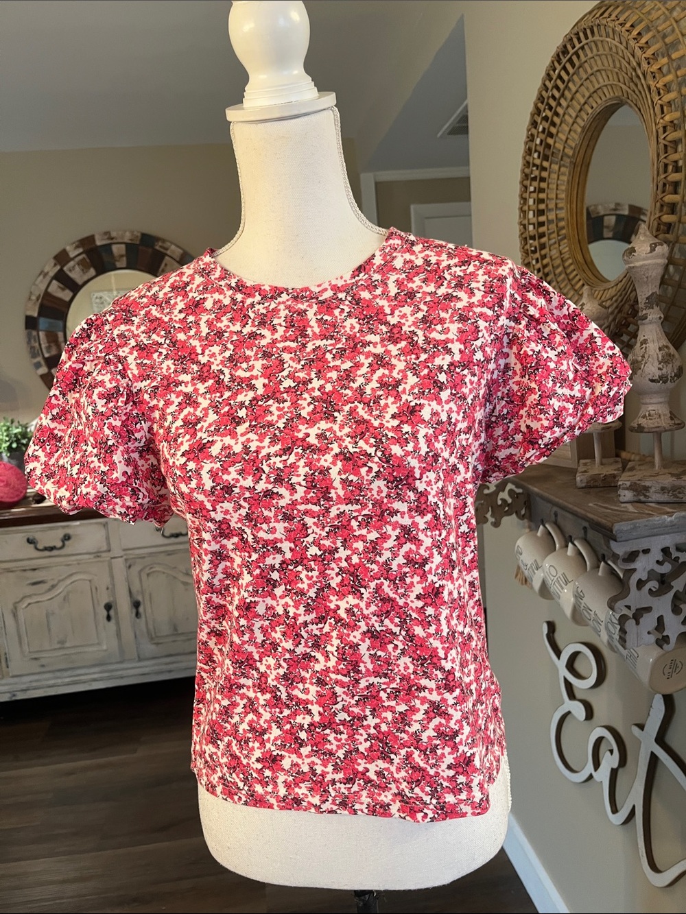 Zara Pink and White Floral Short Sleeve Tee